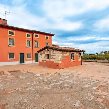 Apartman La Casetta Intimita E Relax Tra Verona E Mantova Mozzecane